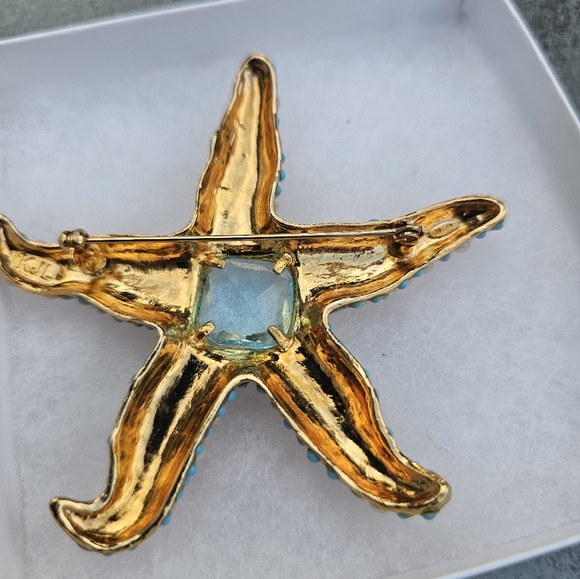 KJL Avon starfish brooch - Picture 3 of 6